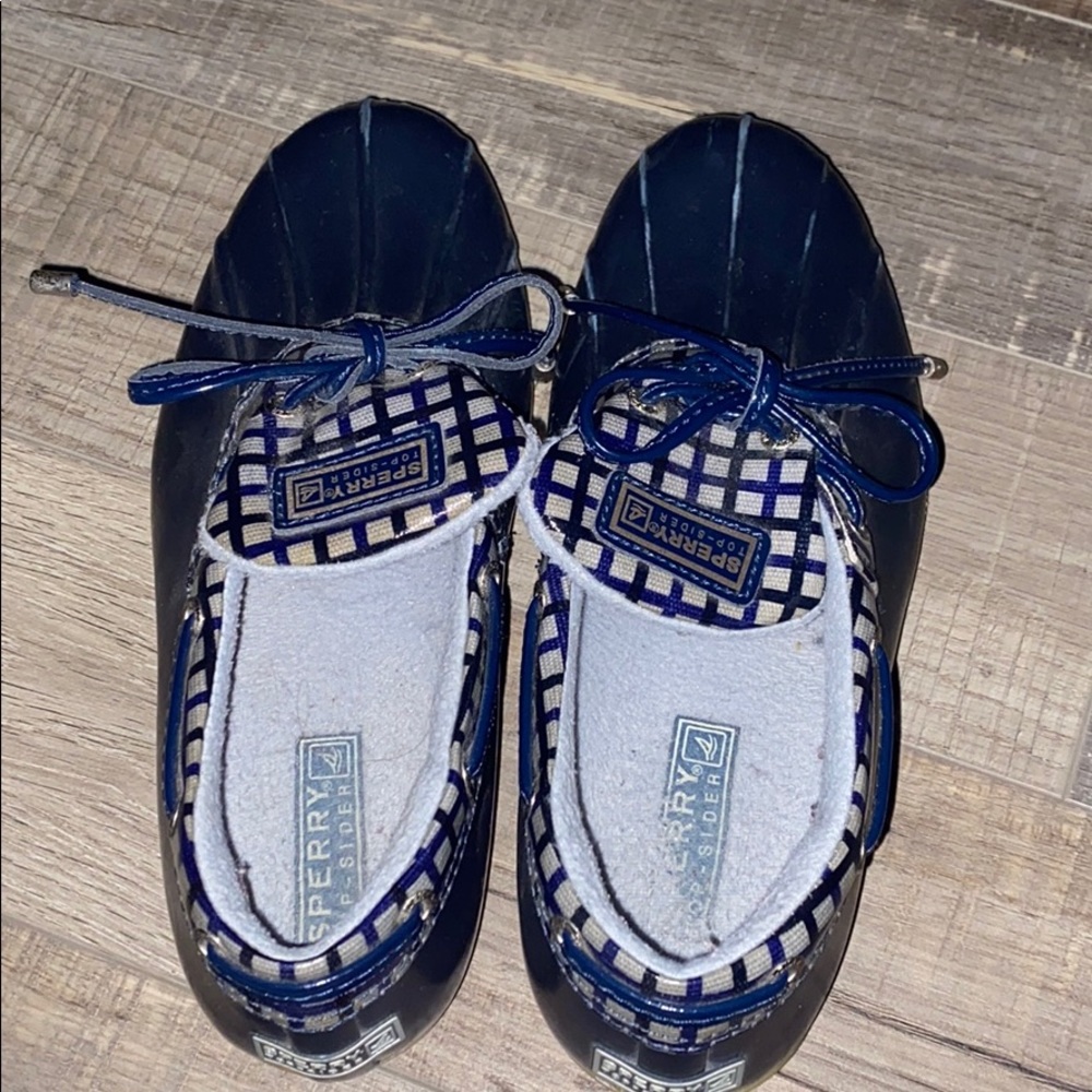 Sperry Waterproof Shoes - Picture 2 of 4